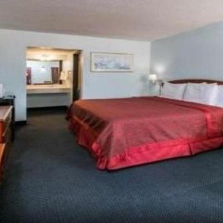 Oyo Hotel Muskogee Near Creek Nation Casino - Hwy 64 Eksteriør billede